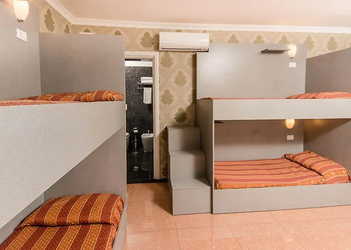 Beautiful Albergue Roma