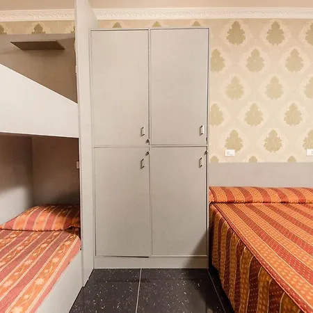 شباب بيوتيفول